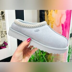 UGG Tasman Slipper